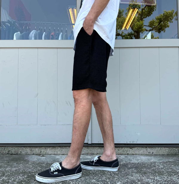 melple - 3.6 PILE SHORTS - BLACK