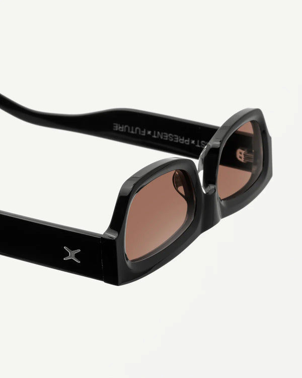 DECADE - GENO 60s - Gloss Black/Ruby Red