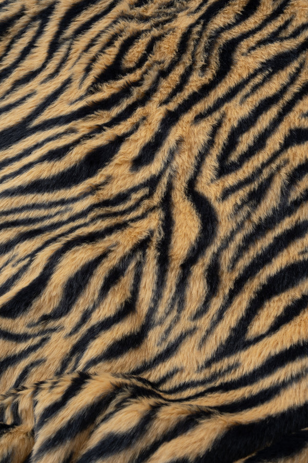 BLUCO - REVERSIBLE FAR VEST - TIGER-BLACK