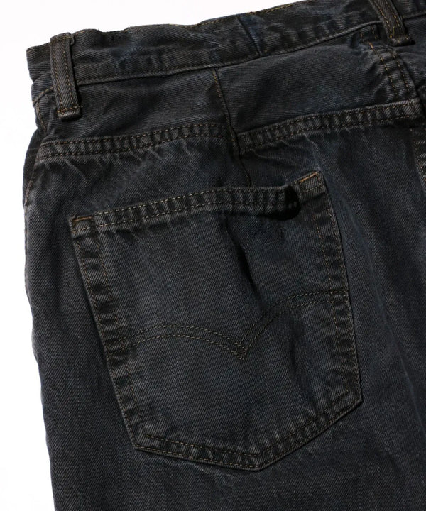 THRIFTY LOOK - LEVIS 550 ONE-TUCK PANTS - BLACK