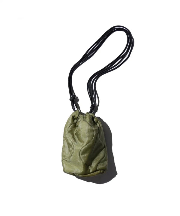 THRIFTY LOOK - QUILT EFFECT BAG - S