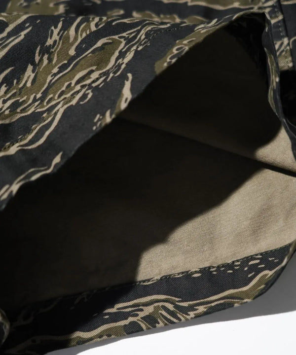 THRIFTY LOOK - PRINTED 90S CLIMBING SHORTS - TIGER CAMO