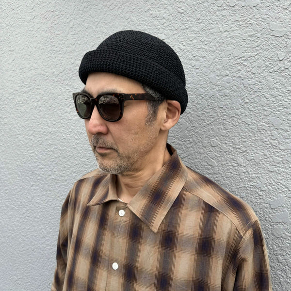 RACAL - LINEN TOUCH COTTON HAND KNIT ROLL CAP - BLACK