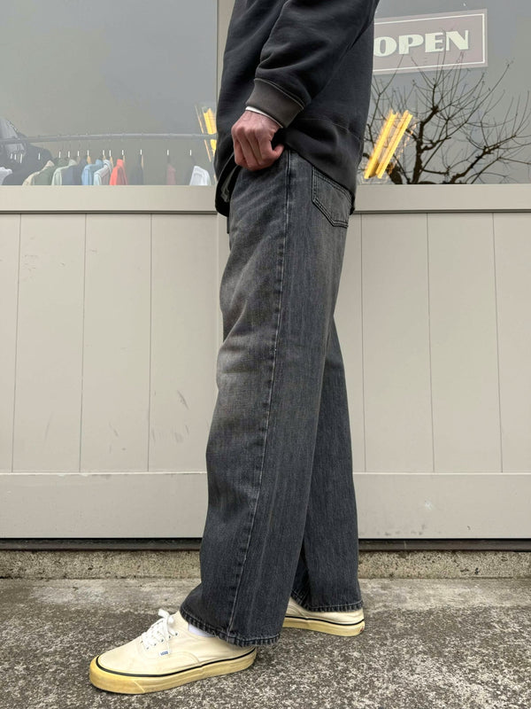 GUNG HO - DENIM TAPARED PANTS - BLACK