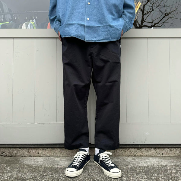 WAX - CHINO BEACH PANTS - BLACK