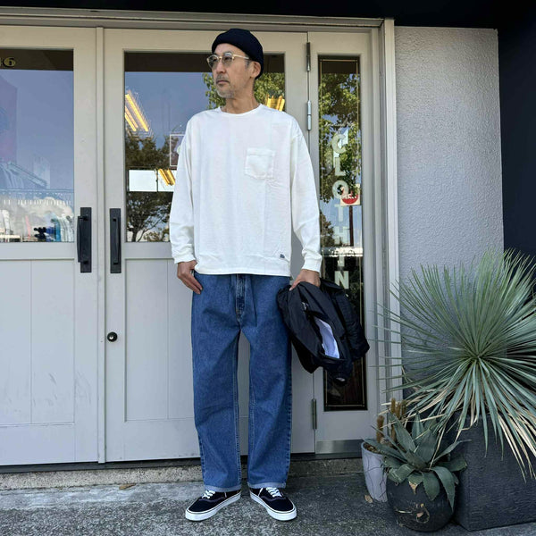 THRIFTY LOOK - LEVIS 550 ONE-TUCK PANTS - BLUE