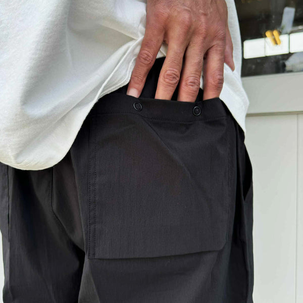 JACKMAN - CREPE SHORTS - BLACK