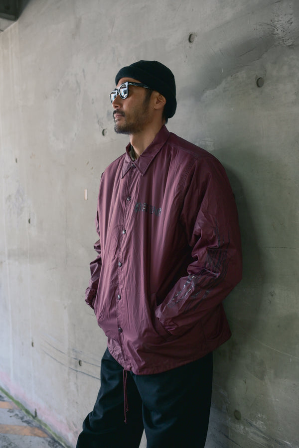 PAWG × Eary&Co - COLLABORATION NYLON COACH JACKET - MAROON