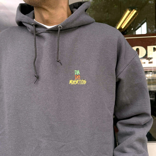 JERZEES - 'DIA DE MUERTOS'PULL HOODIE - CHARCOAL