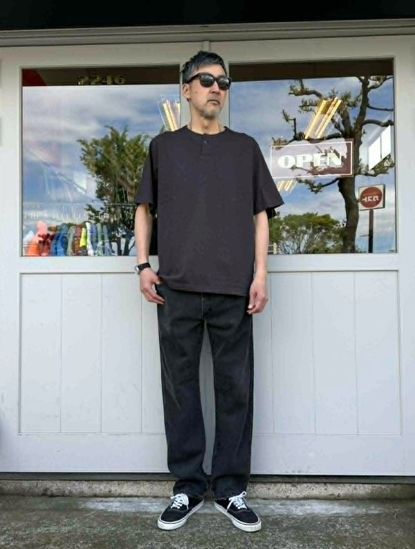 JACKMAN - HENLEYNECK T-SHIRT - INK BLACK