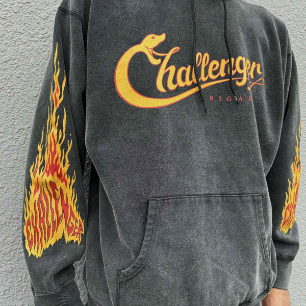 CHALLENGER - SNAKING LOGO HOODIE - BLACK