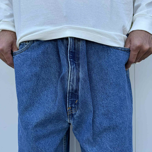 THRIFTY LOOK - LEVIS 550 ONE-TUCK PANTS - BLUE
