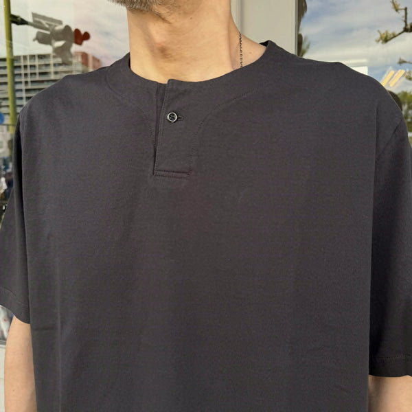 JACKMAN - HENLEYNECK T-SHIRT - INK BLACK