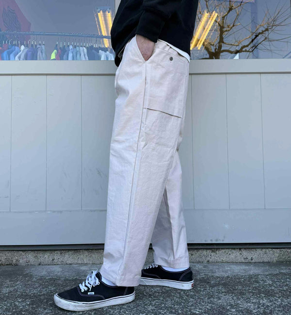 JACKMAN - Back Nep Umps Pants - Rosin White