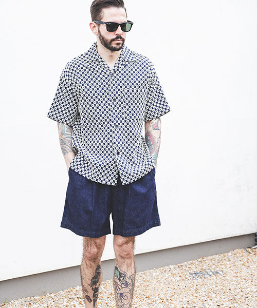 MR.OLIVE -ONE TUCK SHORTS - INDIGO