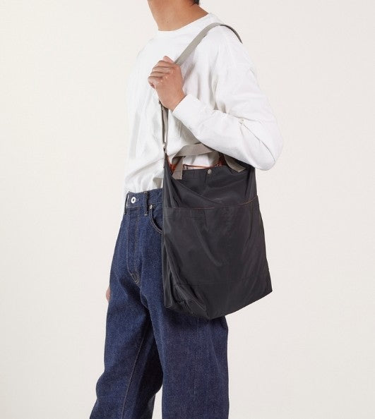 ILL ONE EIGHTY - UTILITY BAG SMALL - BLACK