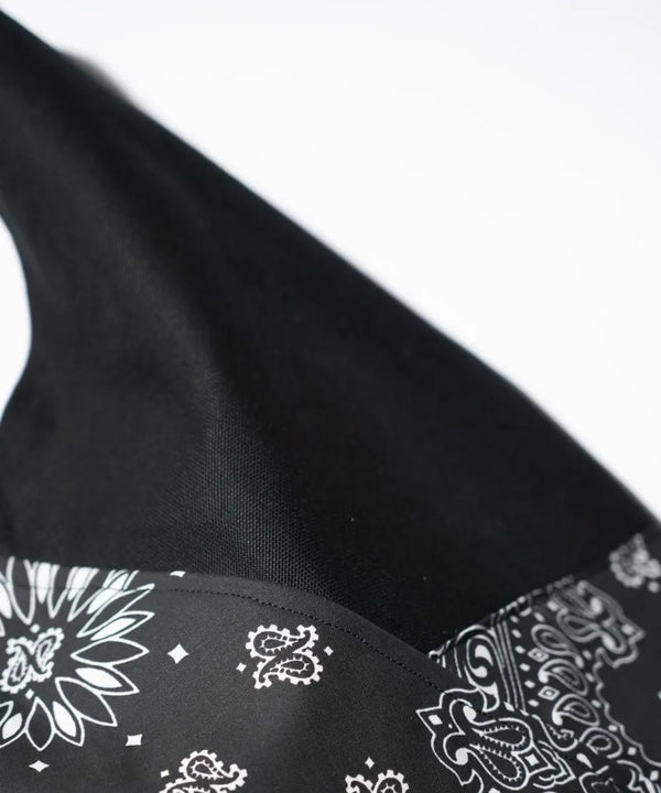 THRIFTY LOOK - HAV-A-HANK TRIANGLE LARGE TOTE - BLACK