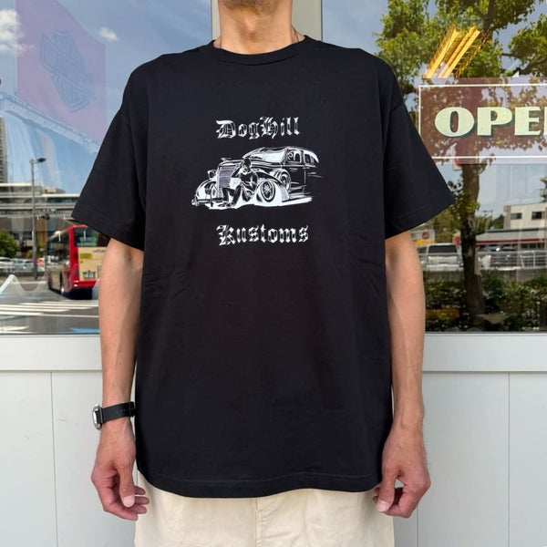 DOGHILL KUSTOMS - OLD ENGLISH CLASSIC CAR TEE  - BLACK