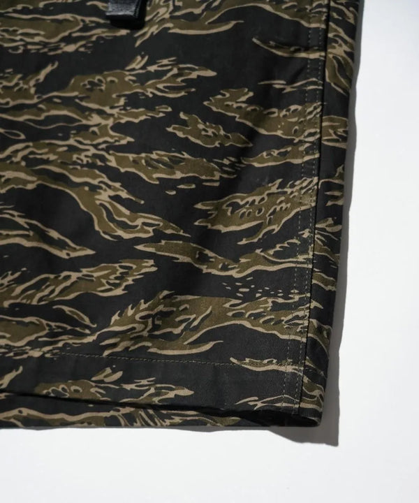 THRIFTY LOOK - PRINTED 90S CLIMBING SHORTS - TIGER CAMO