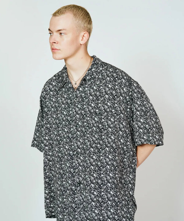 TOWNCRAFT -  PRINTED LOOP COLLAR SS SHIRT - SKULL