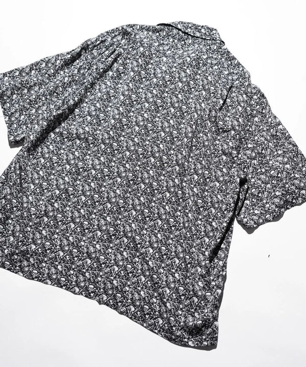 TOWNCRAFT -  PRINTED LOOP COLLAR SS SHIRT - SKULL