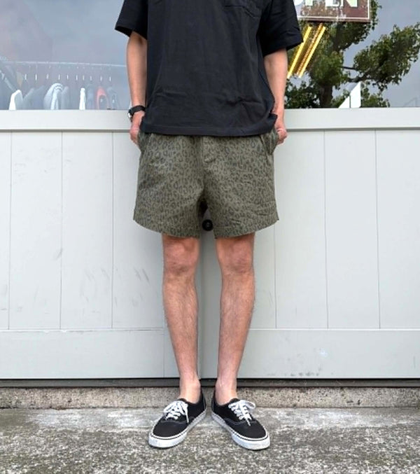 WAX - LEOPARD SHORTS - KHAKI
