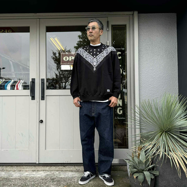 ILL ONE EIGHTY - VTG BANDANA SWEATSHIRT(LOOSE FIT) - BLACK