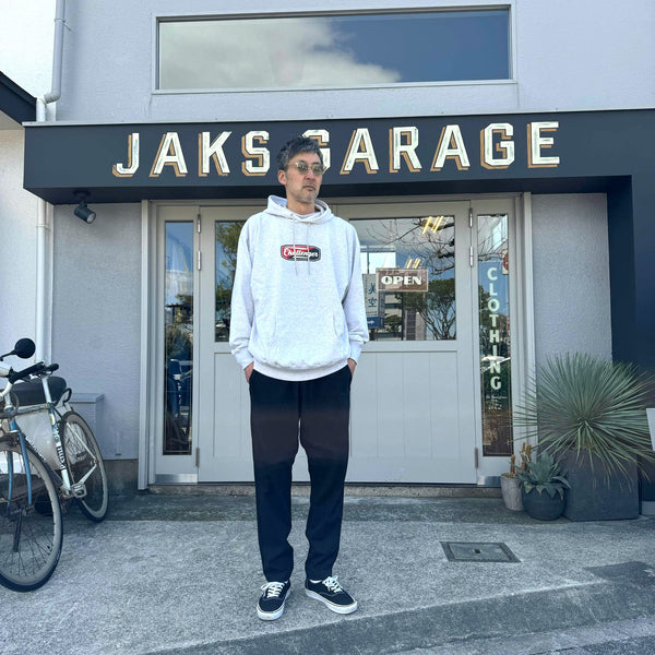 CHALLENGER - TWO TONE LOGO HOODIE - GRAY