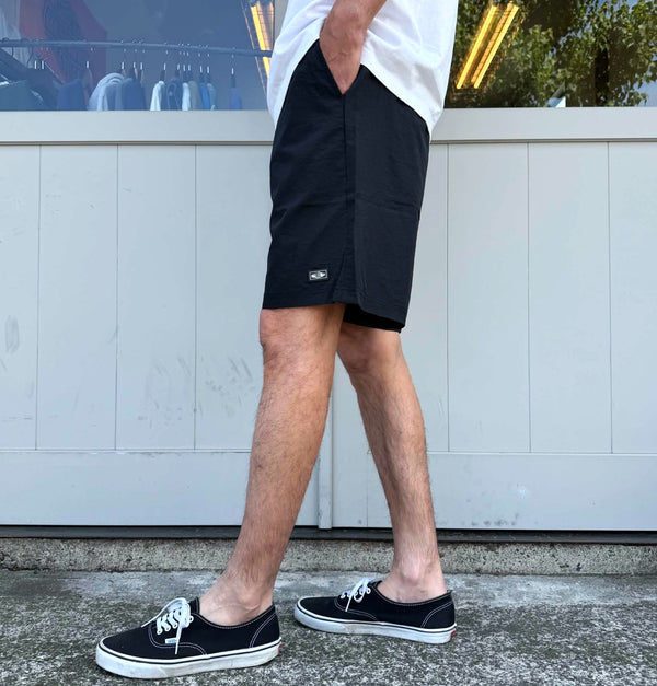 CHALLENGER - NYLON BASIC SHORTS - BLACK