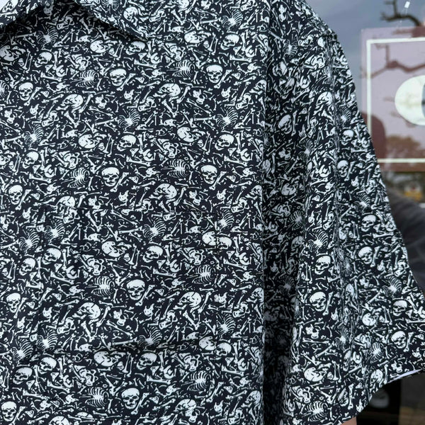 TOWNCRAFT -  PRINTED LOOP COLLAR SS SHIRT - SKULL