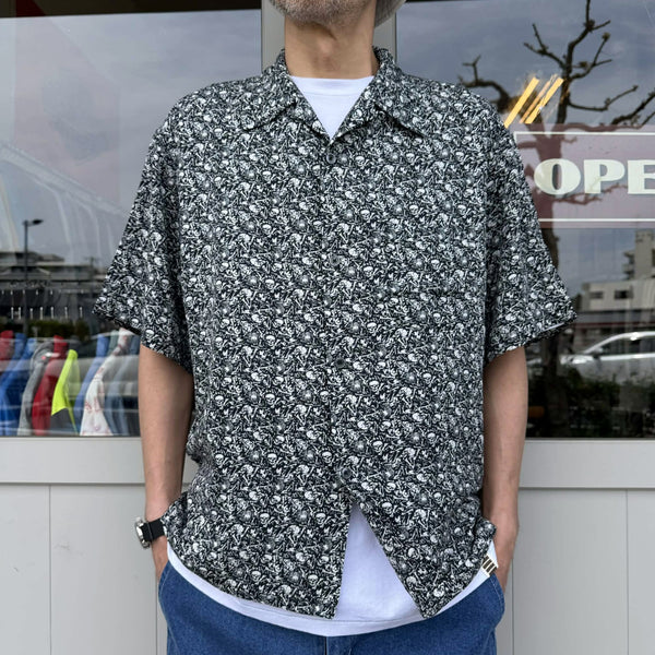 TOWNCRAFT -  PRINTED LOOP COLLAR SS SHIRT - SKULL