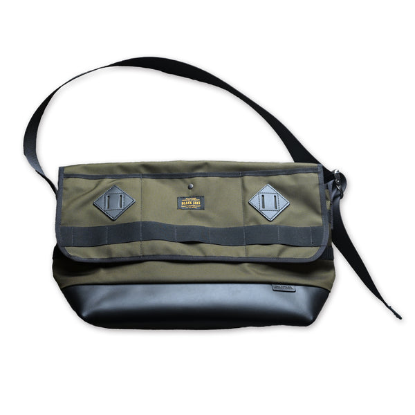 BLACK JAKS ×MASSTARD - MESSNGER BAG FROG - OLIVE