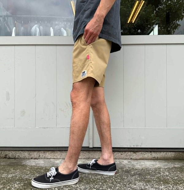 THE HARD MAN - THM STANDARD SHORTS - CAMEL