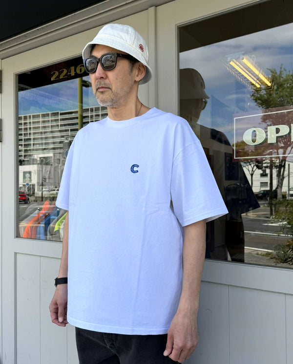 CHALLENGER - PIGMENT C PATCH TEE - WHITE