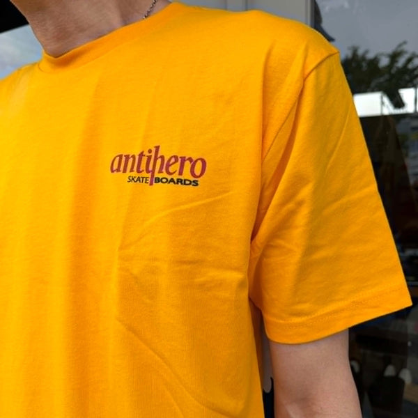 ANTIHERO -  THE BUCKY SS T-SHIRT - GOLD