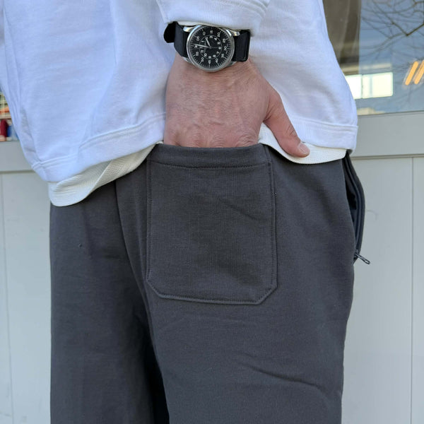 BIGMIKE - PIN TACK SWEAT PANTS - SUMI