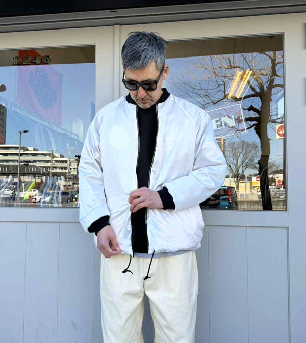 THRIFTY LOOK - SNAKE & SKULL SOUVENIR JACKET - BLACK